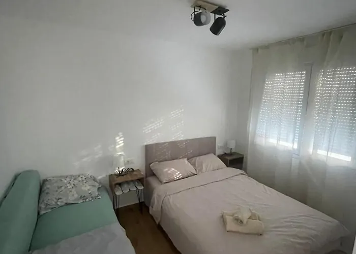 Casa Toleni * Bacevac